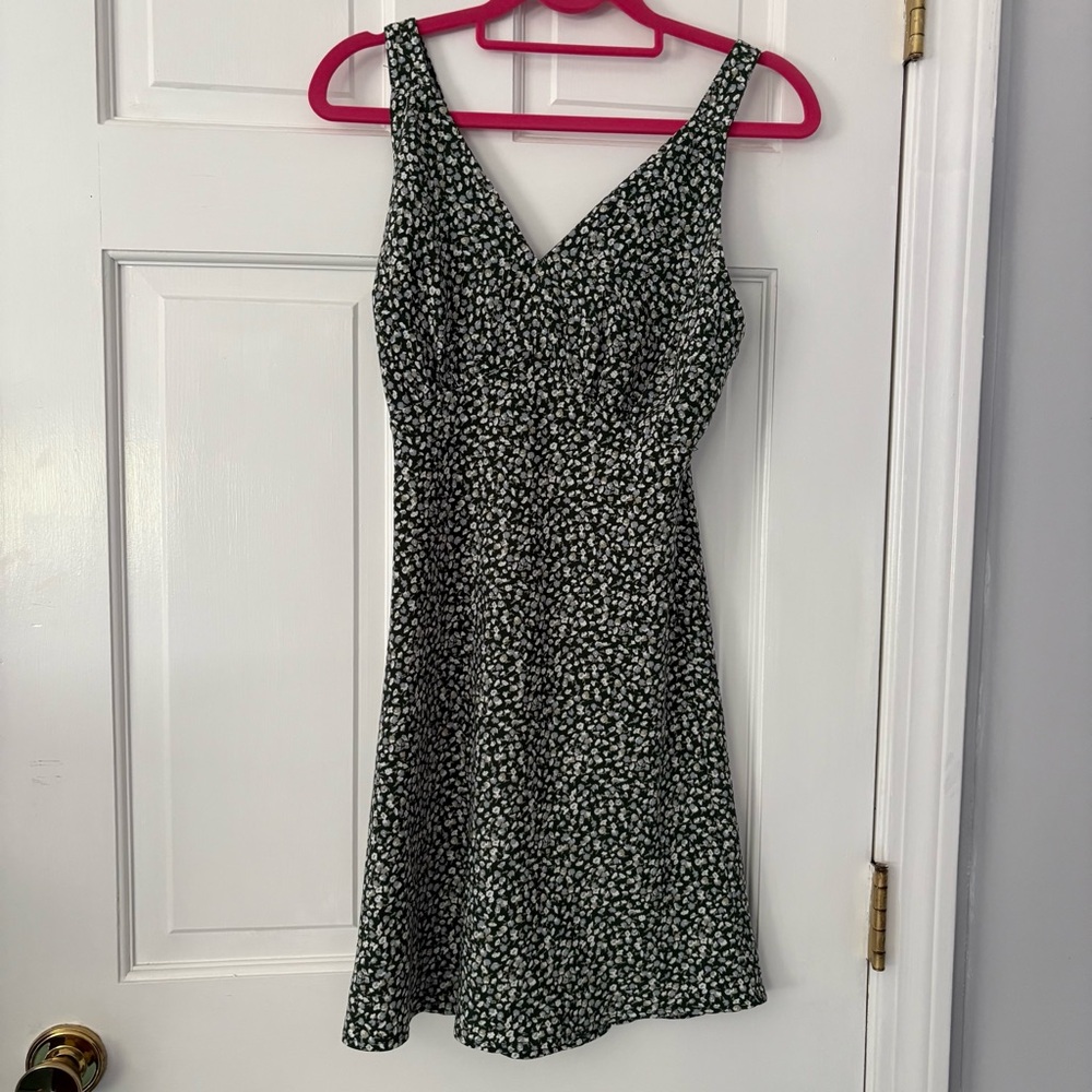 Abercrombie & Fitch Green & White Floral Mini Dress